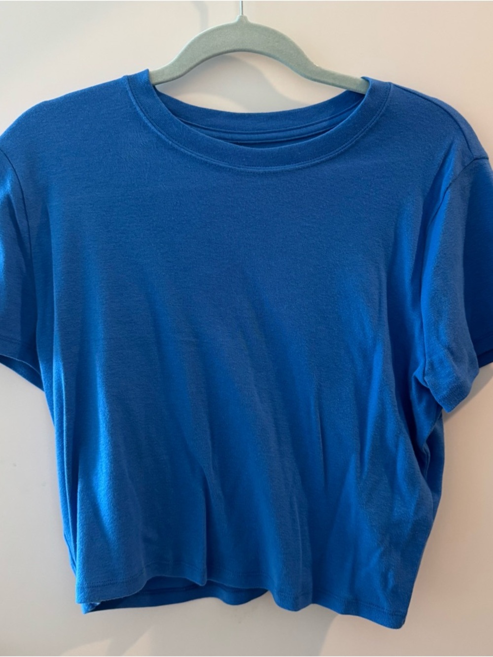 Hollister blue crewneck tee with white logo
